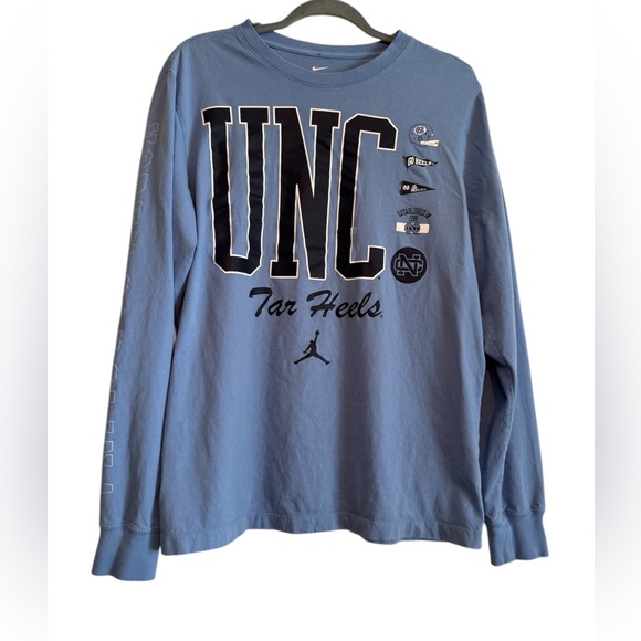 Nike University of North Carolina Men's Blue Graphic Log Long Sleeve - Picture 1 of 7